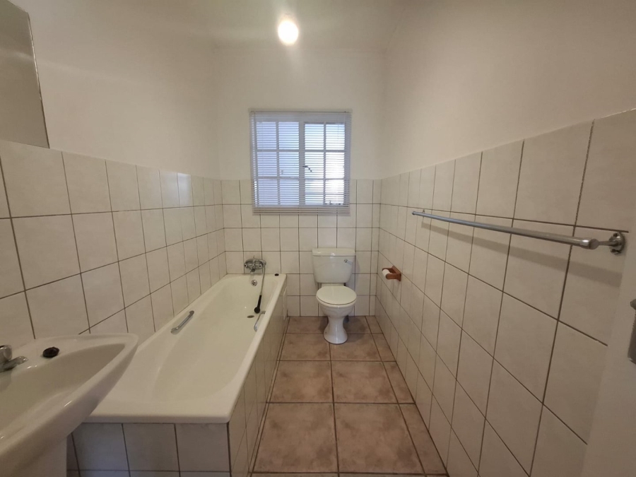  Bedroom Property for Sale in Mooinooi North West